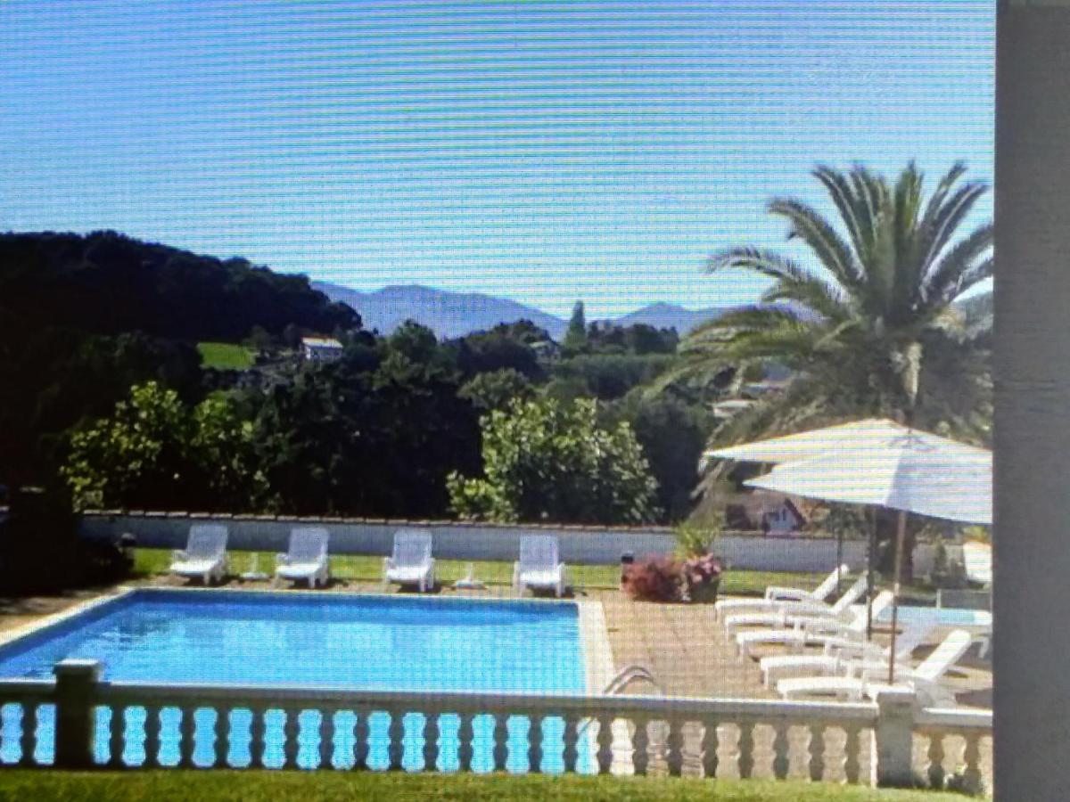 Hotel Camou